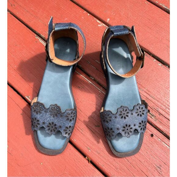 L'artiste Shoes/Spring Step Niarah Sandals Blue Leather Sz EU 39 / US 8, MP $180 - Picture 1 of 10